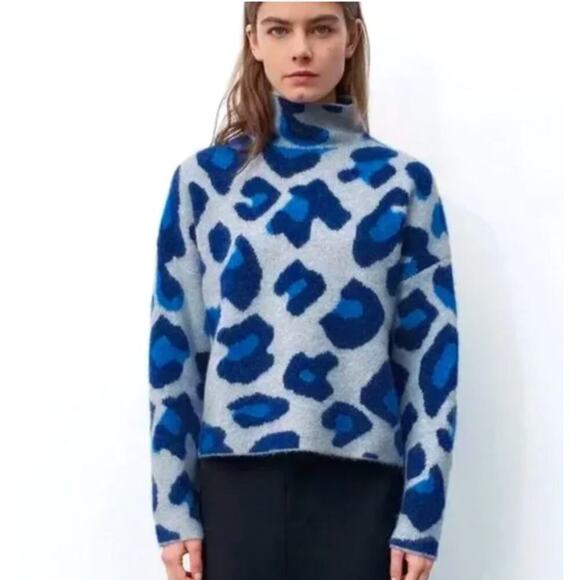 Zara Sweaters - Zara Blue Mock Neck Animal Print Sweater Sz Small